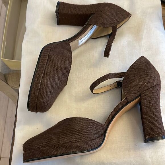 MICHAEL ABRAMS LINEN BROWN ANKLE STRAP HEELS. NEW - Picture 1 of 10